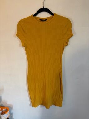 SHEIN Ribbed Crewneck Short Sleeve Dress in Mustard
